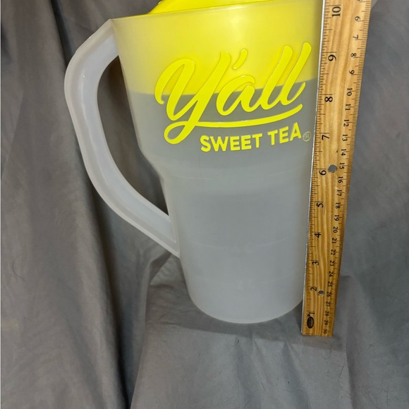 Y’all Sweet Tea Gallon Pitcher - Picture 5 of 5